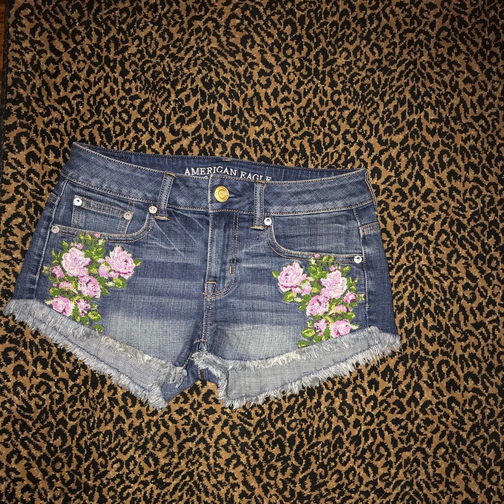 NWOT American Eagle Denim Shorts